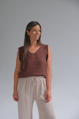 Musculosa Betiana Chocolate