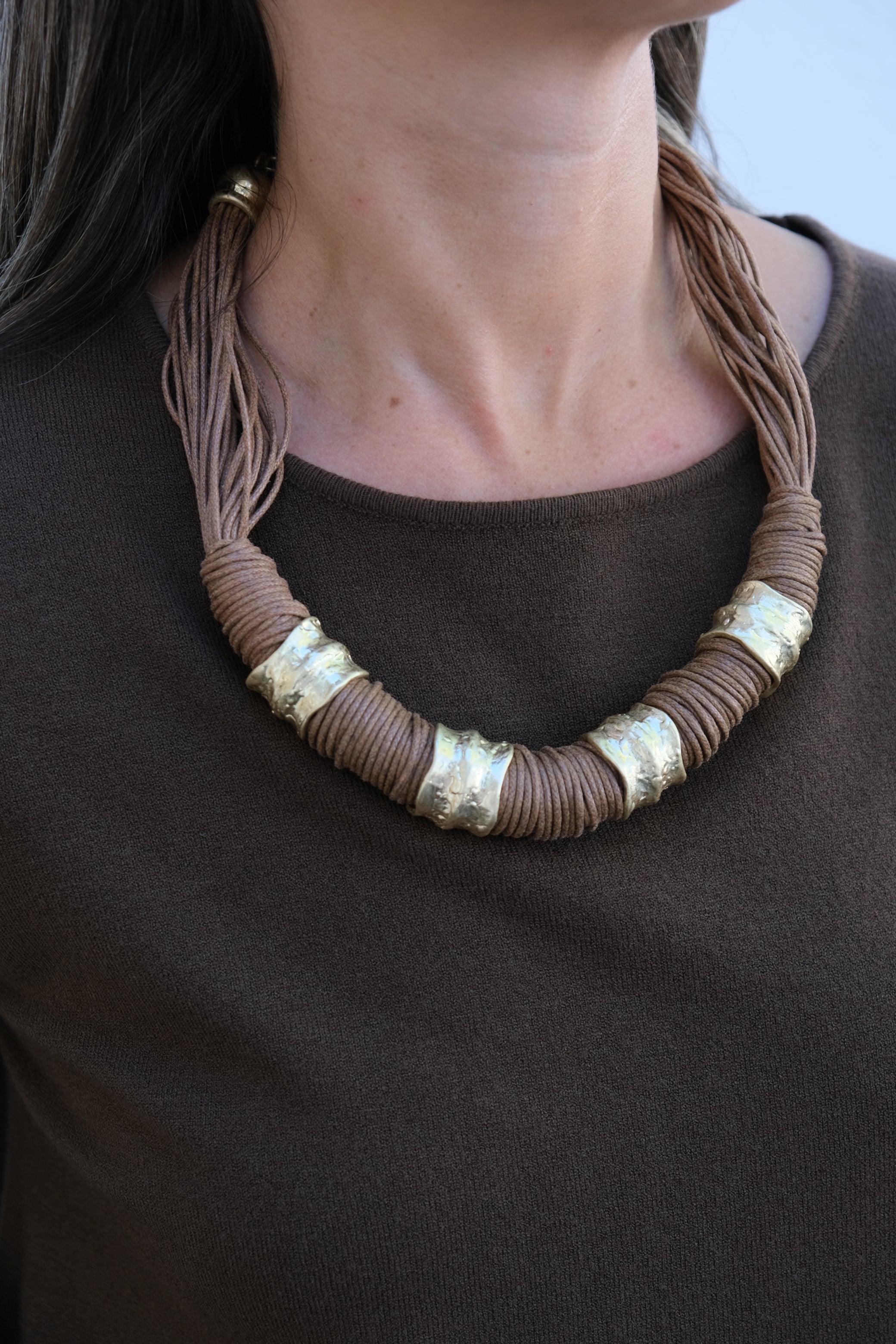 Collar Esencia Chocolate