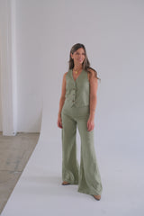 Chaleco Lino Off verde seco CÁPSULA