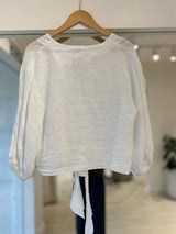 Blusa nudo blanca