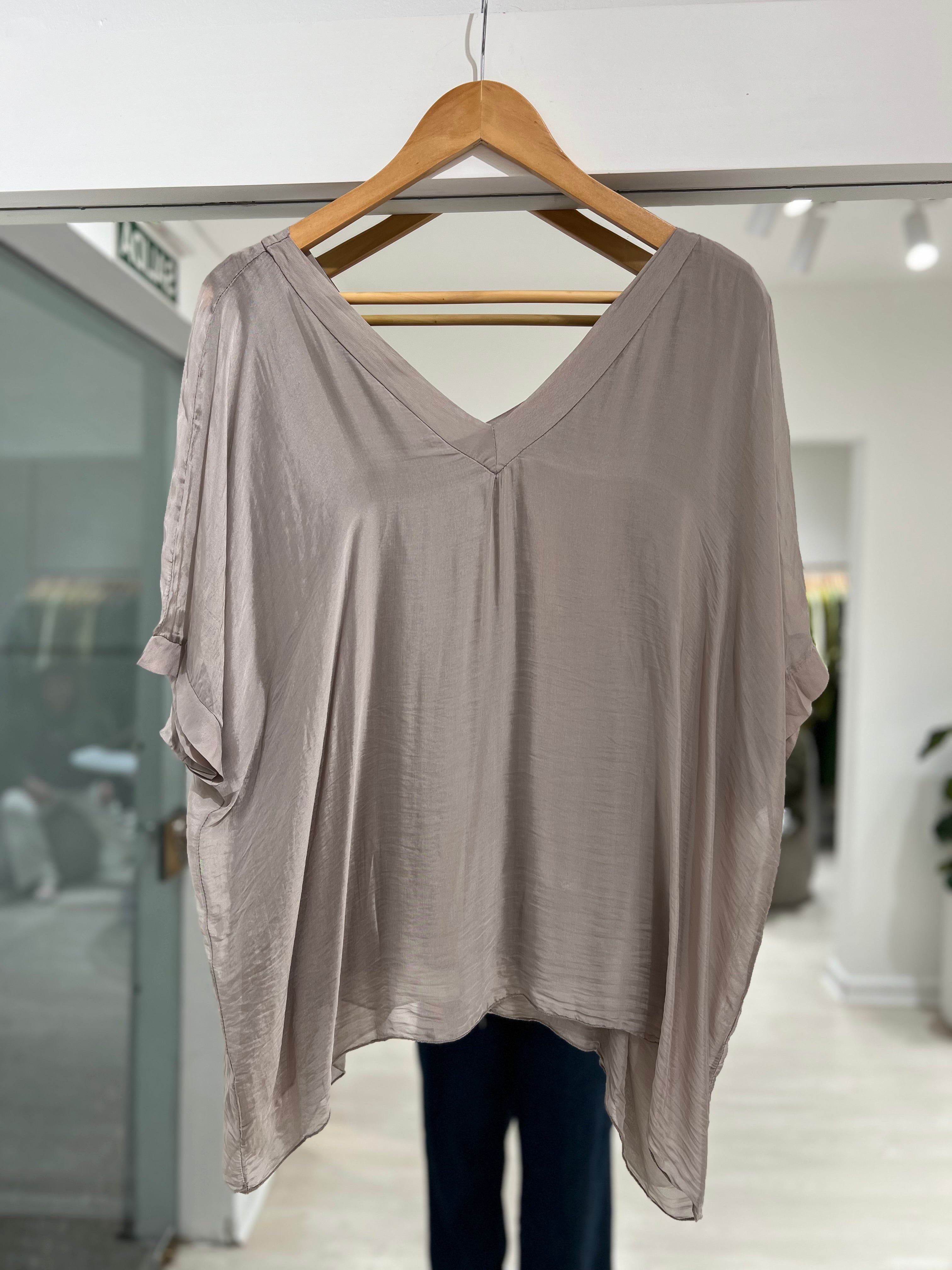 Blusa Solana beige