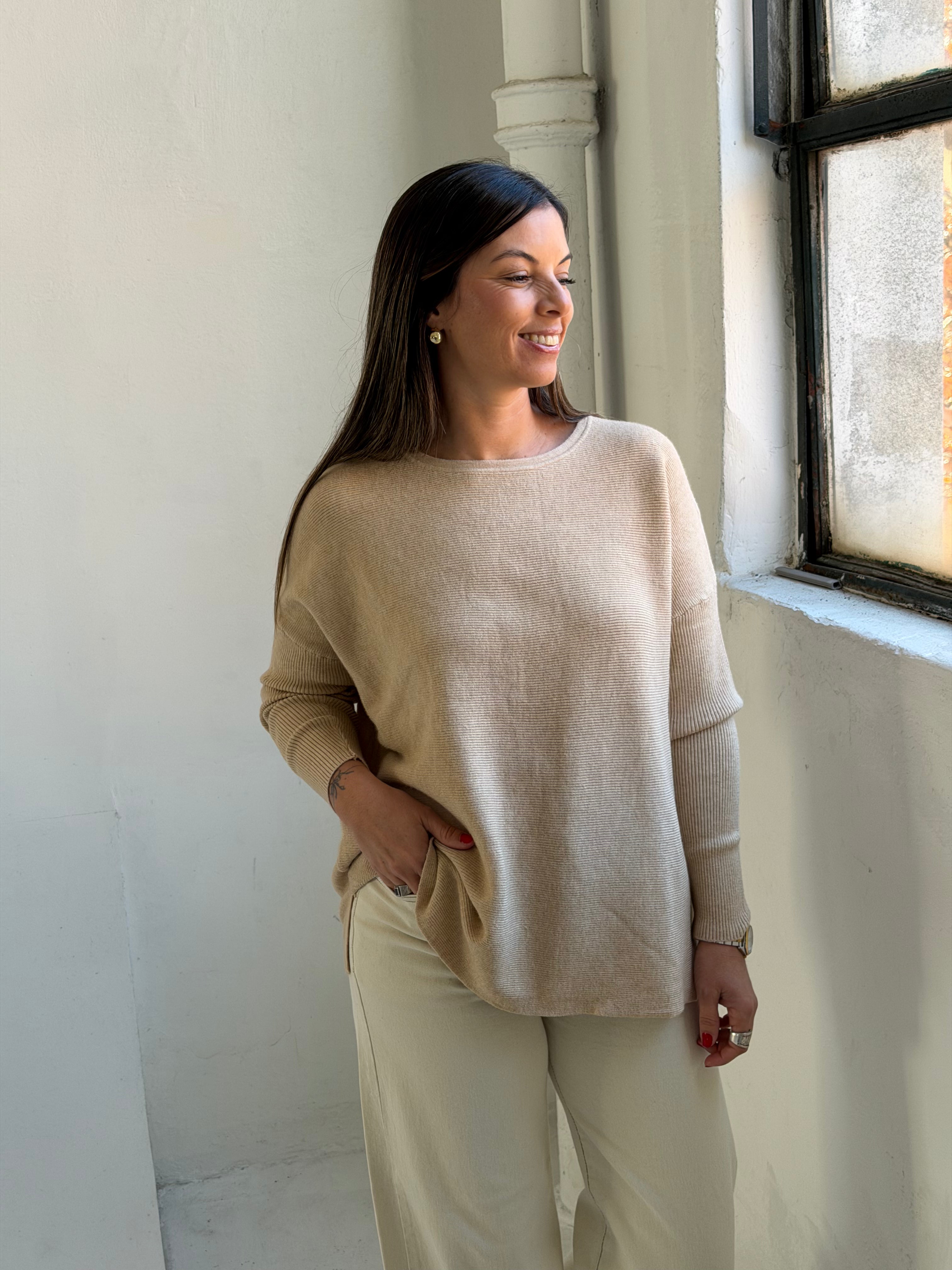Sweater Lini Arena