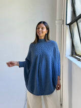 Poncho Inés Jean