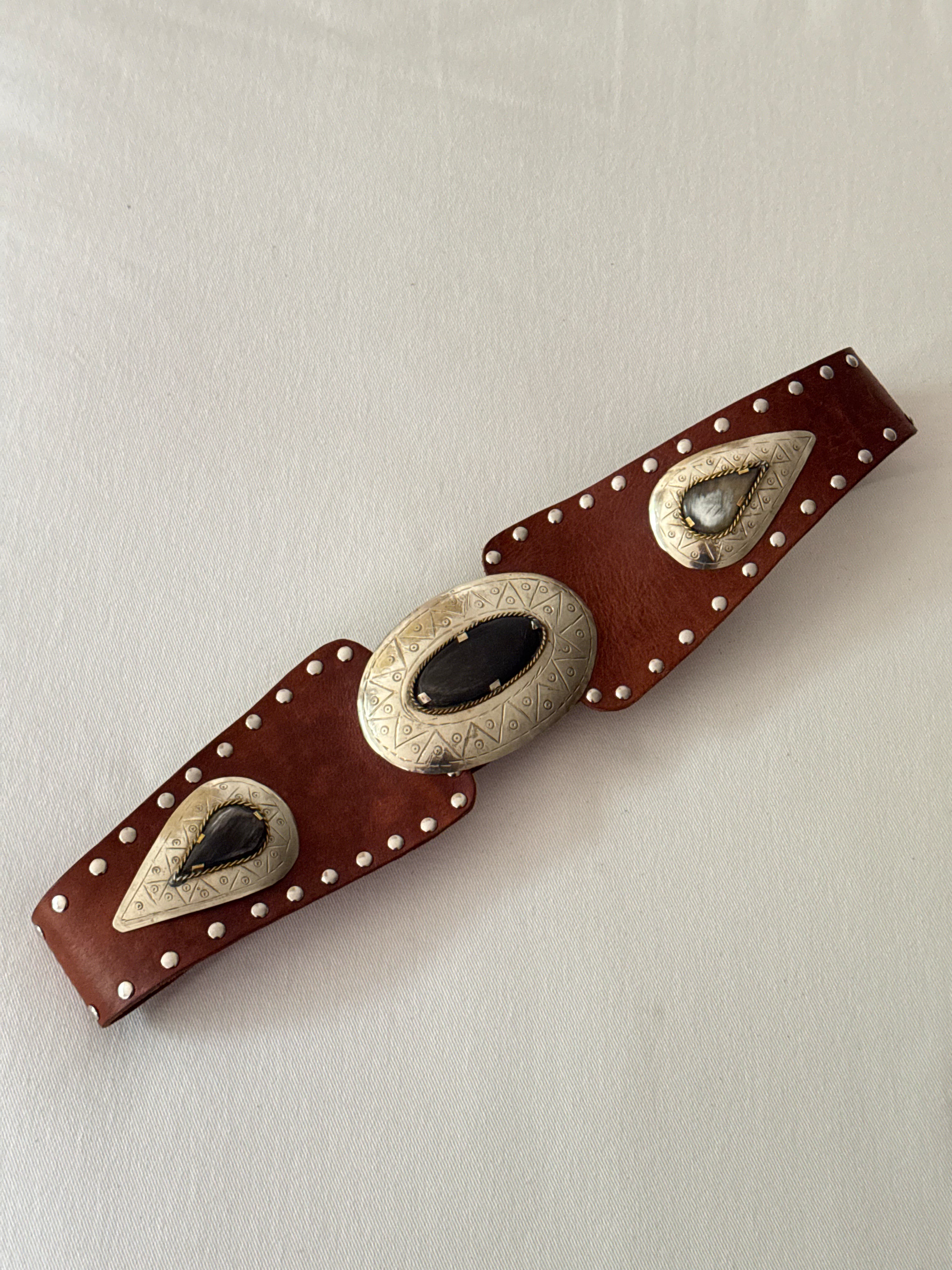 Cinto Faja SIENNA tachas ÓVALO chocolate