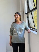 Remera detalle lentejuela Verde